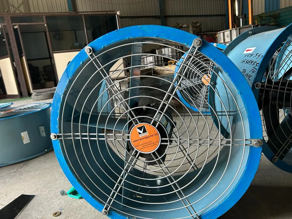 Heavy duty axial fan